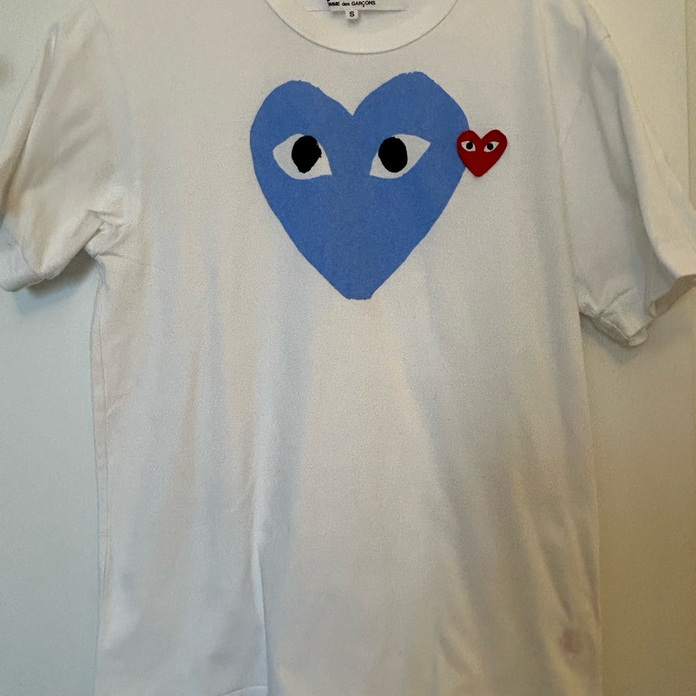 Comme des Garcons White and Blue Heart Tee
